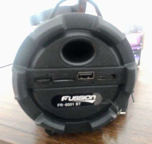 Fussion Bluetooth speaker with shoulder strap