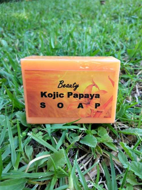 Kojic Papaya Soap 130g x 2