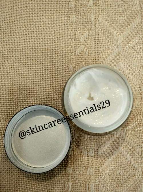 Glutamax Skin Lightening Cream with Kojic Acid Alpha Arbutin Bearberry Licorice - 2oz- 60ml
