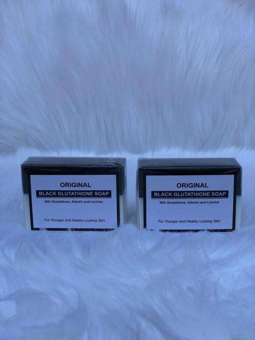 ORIGINAL BLACK GLUTATHIONE SOAP WITH ARBUTIN/LICORISE FOR SKIN LIGTENING- 135g x 3