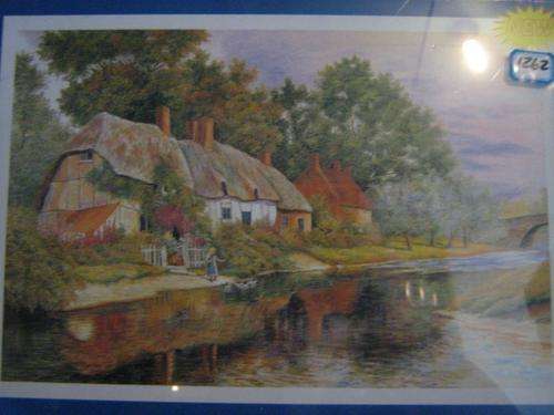 Puzzle : 1000 pcs (75cm X 50cm)