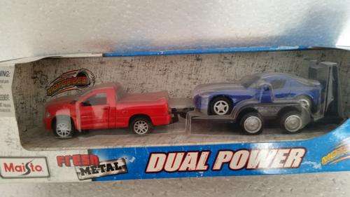 Truck with Dodge Viper Coupe on Trailer (Scale 1/43) by Miasto Fresh METAL