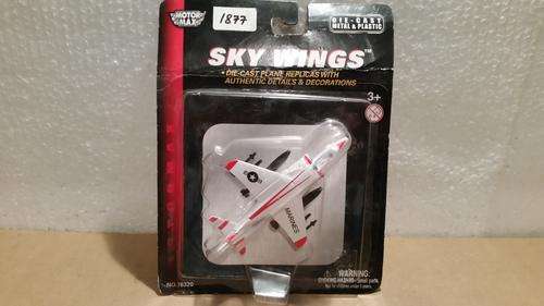 Sky Wings - Die Cast Plane Replicas by MOTOR MAX