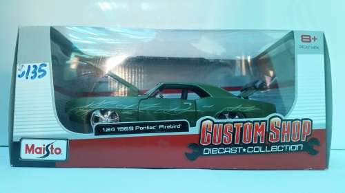 Pontiac Firebird 1969 (1:24) - Maisto Custom Shop