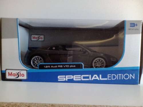Audi R8 V10 plus