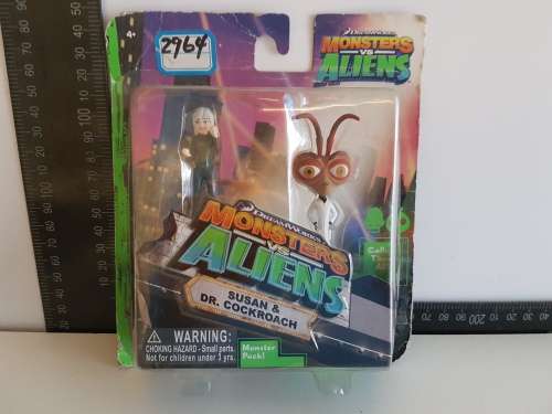 Monsters vs Aliens: Susan and DR.Cockroach