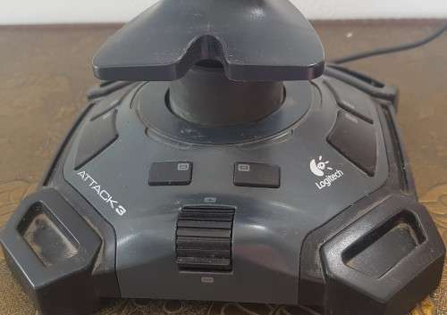 Logitech Attack 3 Joystick
