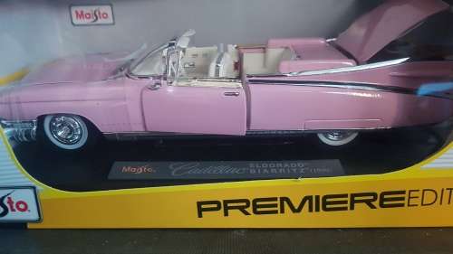 Cadillac Eldorado Biarritz 1959 (Scale 1:18) by Maisto