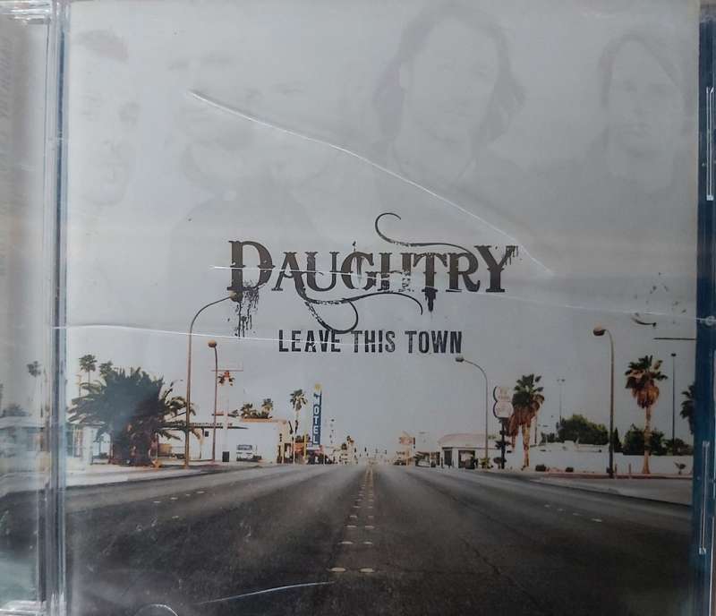 Daughtry - Leave this Town
