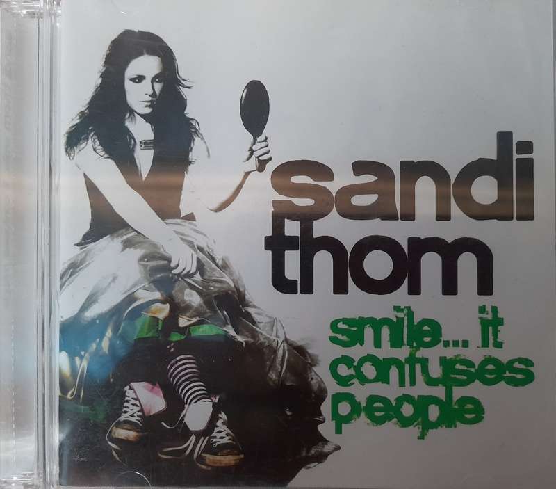 Sandi Thom - Smile,it confuses people