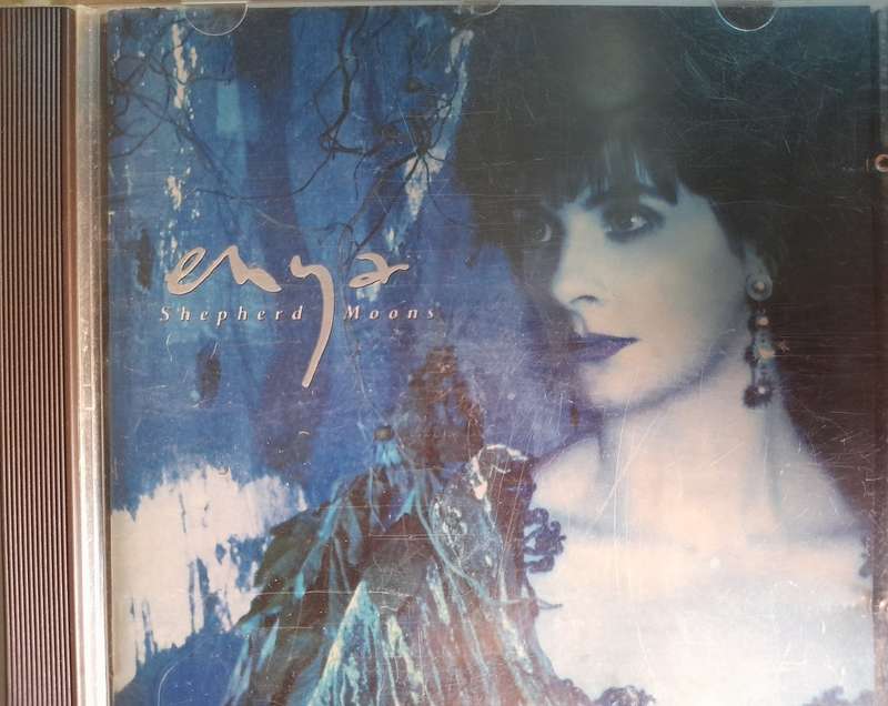 Enya - Shephard Moons