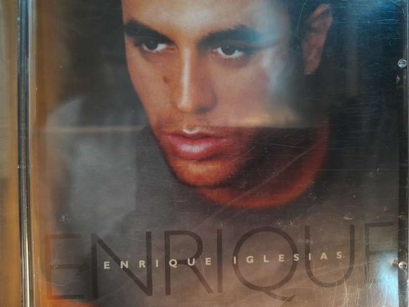 Enrique Iglesias - Enrique