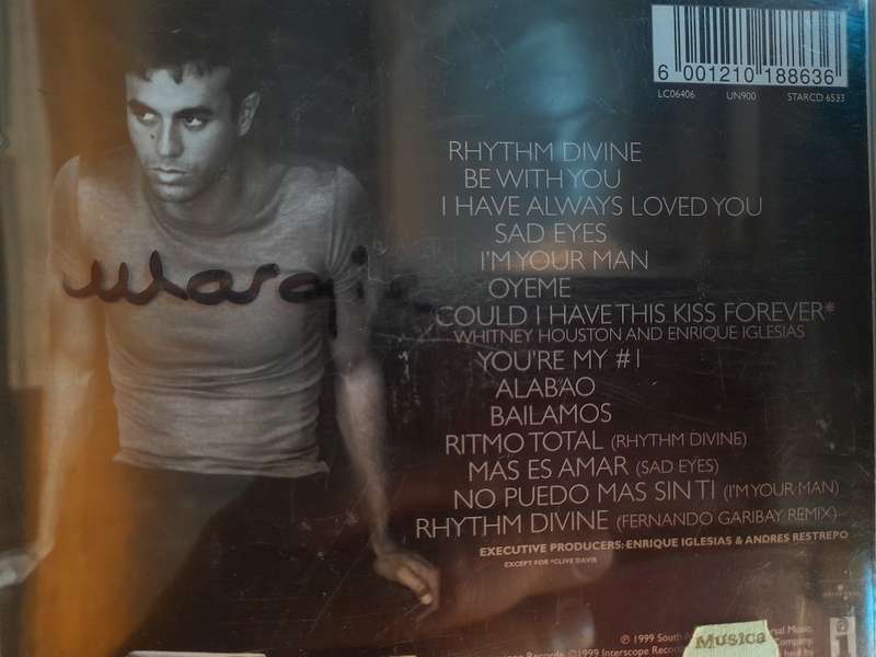 Enrique Iglesias - Enrique