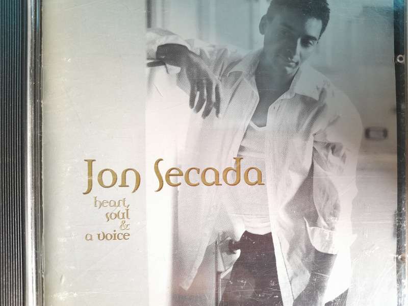 Jon Secada - Heart, Soul & a Voice