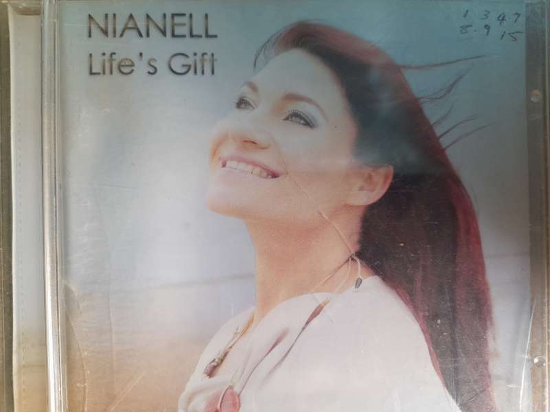 Nianell - Life`s Gift