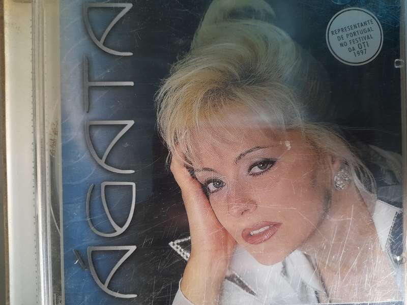 Agata - Abandonada