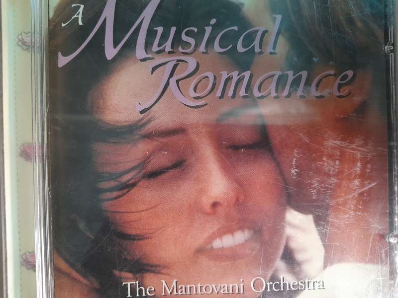 The Mantovani Orchestra - A Musical Romance