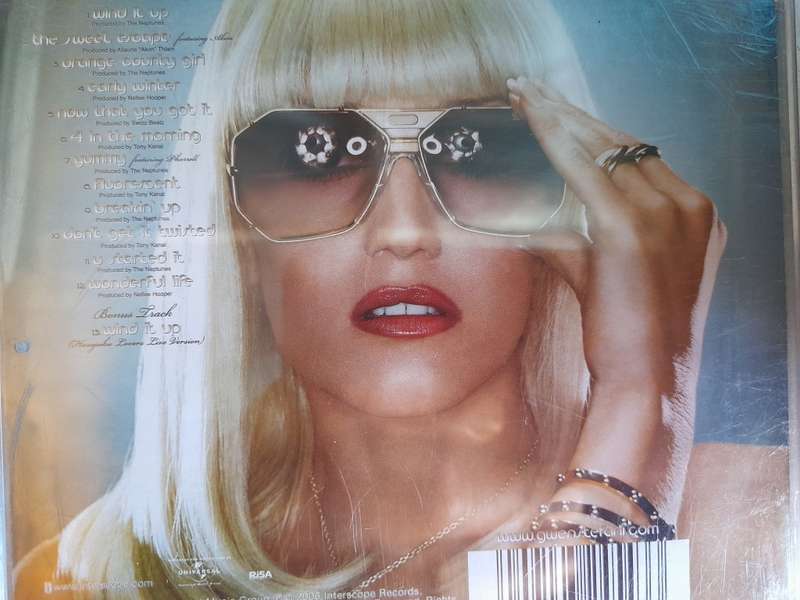 Gwen Stefani - The Sweet Escape