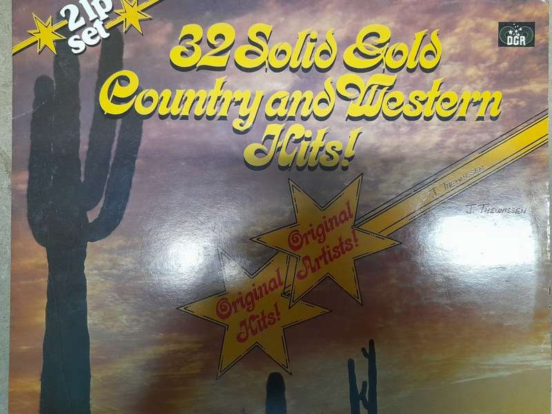 Vinyl: 32 Solid Gold Country and Western Hits (2 Record Set)