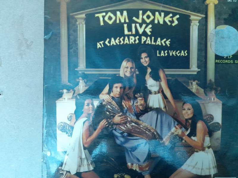 Vinyl: Tome Jones - Live at Ceasars Palace
