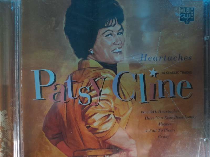 Patsy Cline - Heartaches