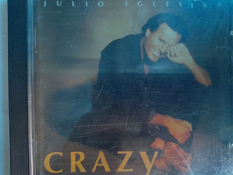 Julio Iglesias - Crazy