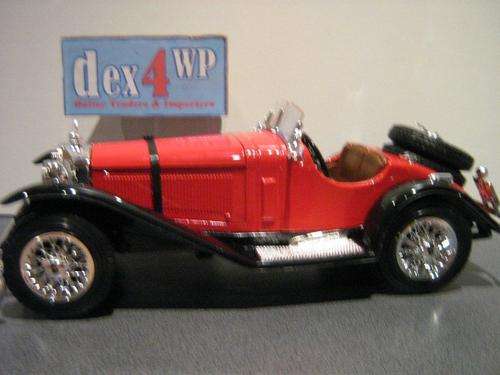 Auction: Die Cast : 1928 Mercedes-Benz SSK - Scale 1/18 by Bburago Gold Collezione