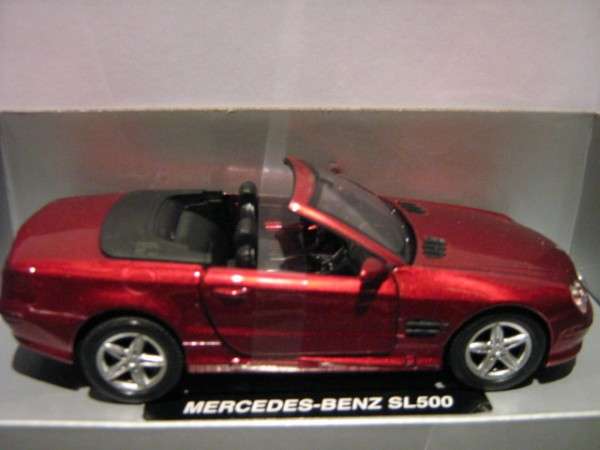 Auction: Mercedes-Benz SL500 - Scale 1/32 - Die Cast