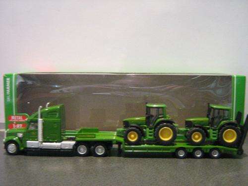 Truck : Low Loader with John Deere tractors (Scale 1/87 HO) by Siku