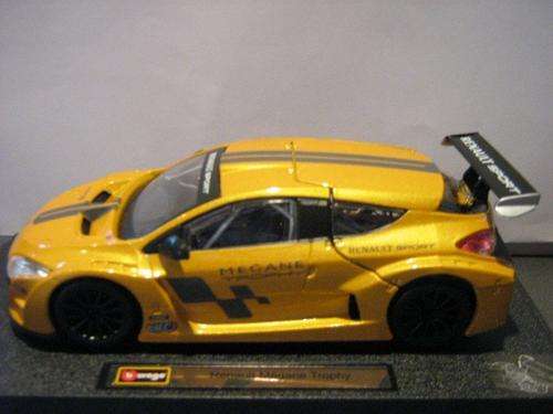 Renault Megane Trophy Limited Edition (Scale 1/24) by Bburago STAR Collezione