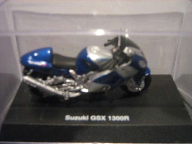 Suzuki GSX 1300R (Scale 1:32) by NewRay