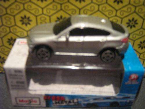 BMW X6 (Scale 1/64) by Maisto