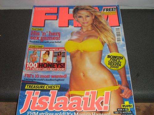 Magazine : FHM  - December 2005 - 210pg