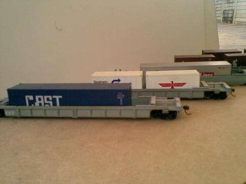 HO CONTAINER WAGONS SET OF 5