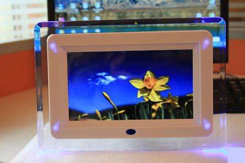 Digital Photo Frame 7"(16.8cm)