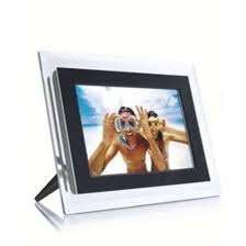 **FREE POSTAGE**Digital Photo Frame**** Beautiful 7" ++BEST PRICE+GREAT GIFT FOR CHRISTMAS!