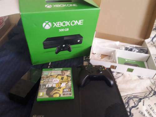 Xbox One 500GB + Fifa 17