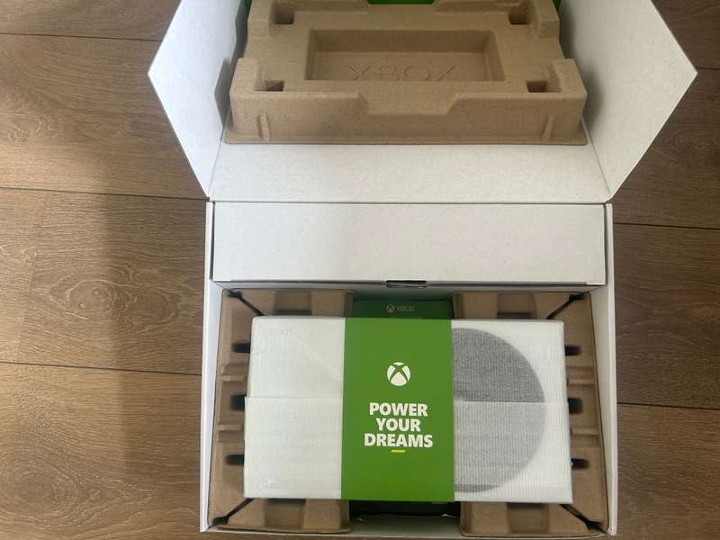Xbox Series S 512 GB Console