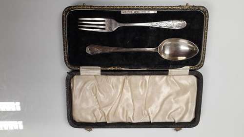 A SILVER FORK AND SPOON, SHEFFIELD, ANGORA SILVER PLATE CO AND HENRY WILLIAMSON LTD, 1909-1937