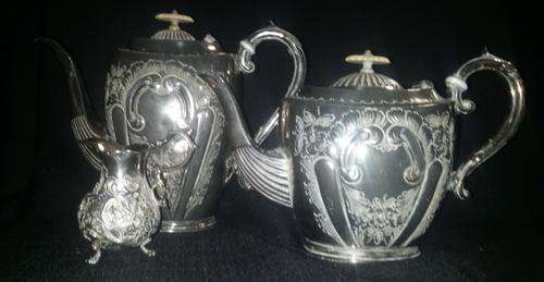 GEORGE WATERHOUSE AND CO. SILVER PLATED COFFEE/TEA SET