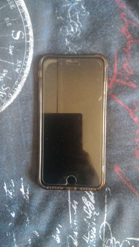 Selling an Iphone 7 plus 128 GB