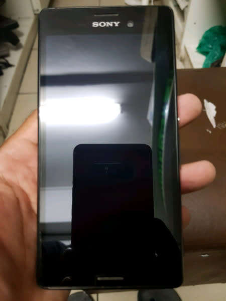 SONY EXPERIA M4 AQUA (ALMOST NEW) BARGAIN