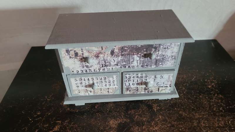 Trinket box