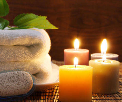 Wonderful auction - 40 x 50g packs of bath salts Mixed fragrances in oragnzsa bags!