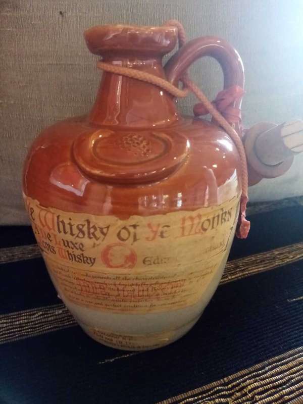 Ye Monks Ye Whisky of Ye Monks de Luxe (Ceramic Jug) nearly 50 years old 2 Available