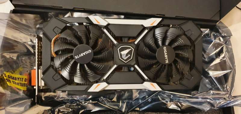 Gigabyte AORUS GeForce GTX 1060 Xtreme Edition 6G rev 2.0 - 2 year warranty remaining