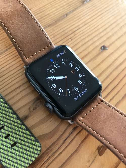 Apple Series 3 Watch 42 mm Space Grey