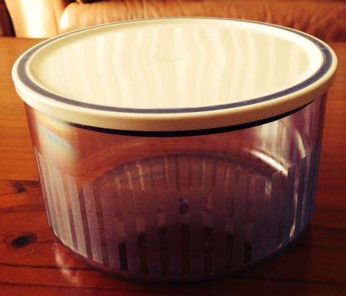 Tupperware Canister with Lid - 2nd hand but never used