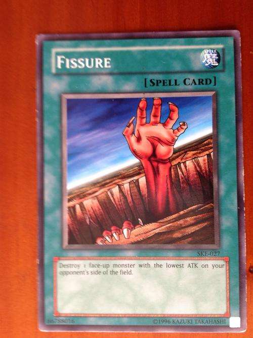 Yu-Gi-Oh! Fissure Spell Card