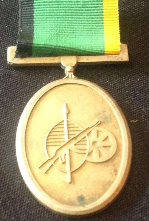 Umkhonto win sizwe. Gold 30 year ANC Military Medal. Stamped silver.